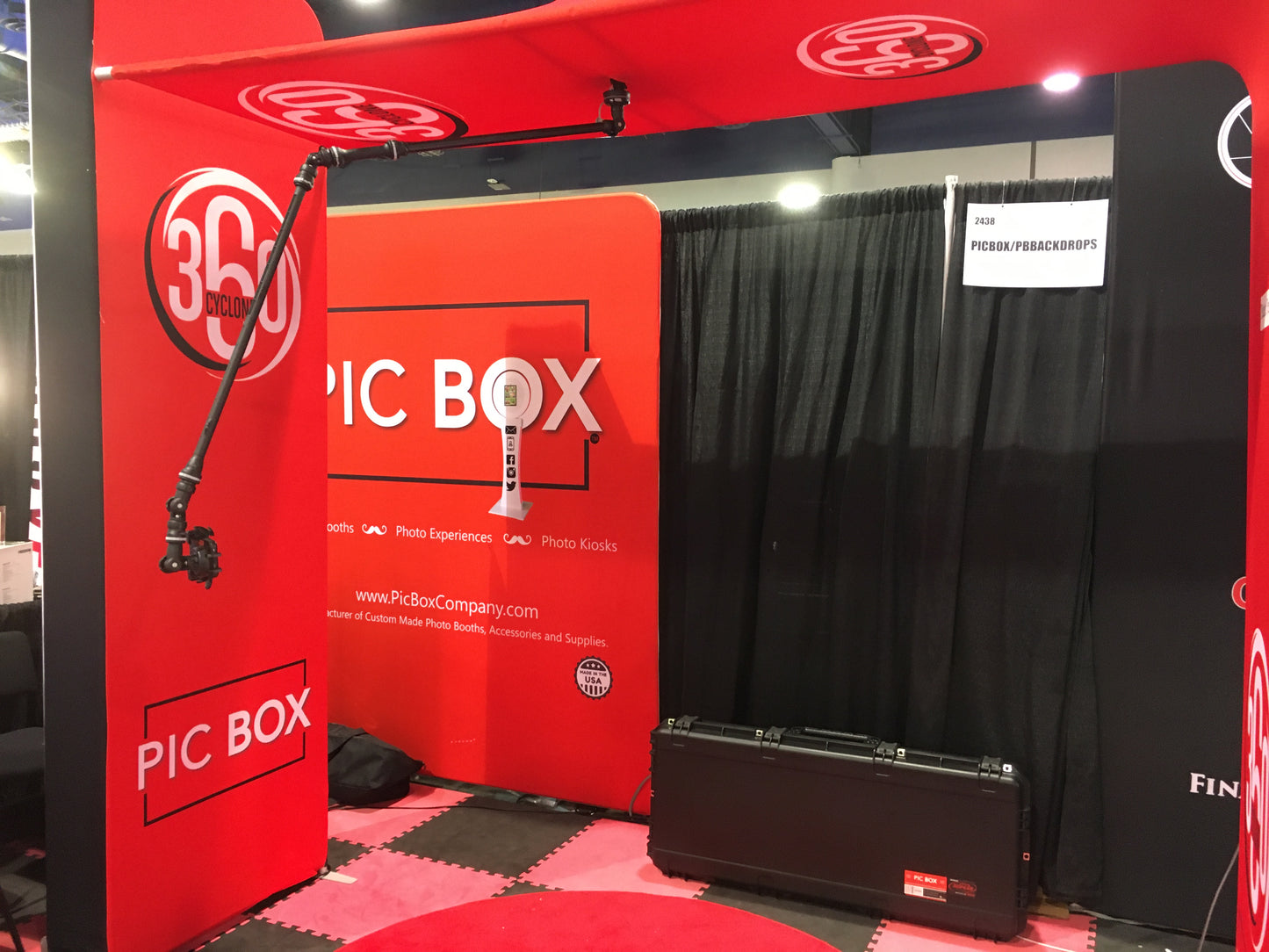 360 Cyclone - PicBox Company