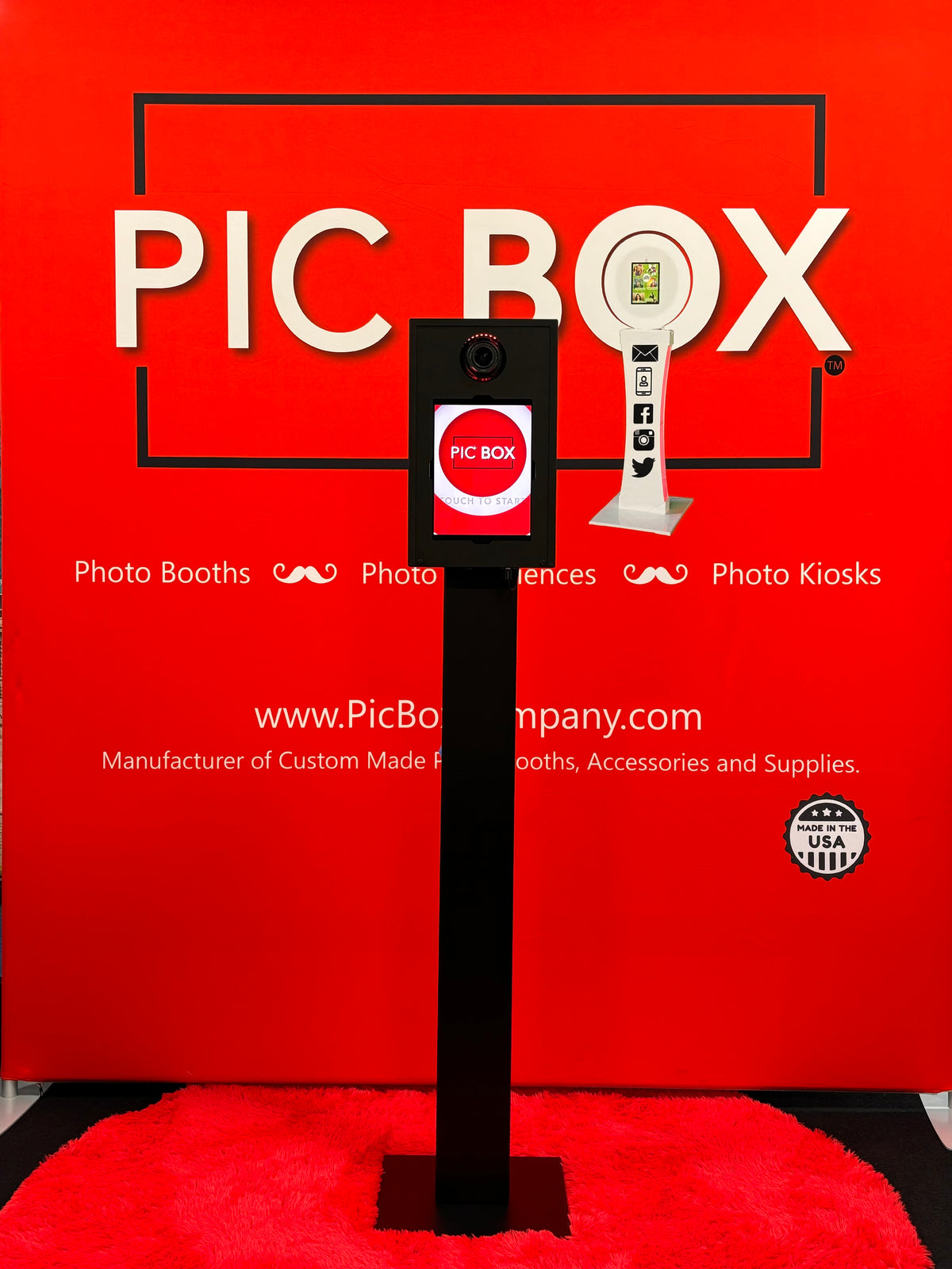 Piic Box PicBox Midnight Booth | Midnight Foldable Photo Booth | PicBox Company