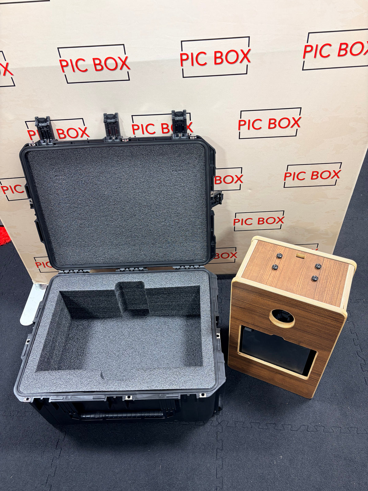 PicBox Vintage Collection